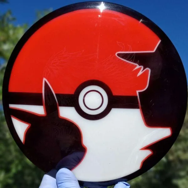 Opto Diamond Pikachu PokeBall 157g